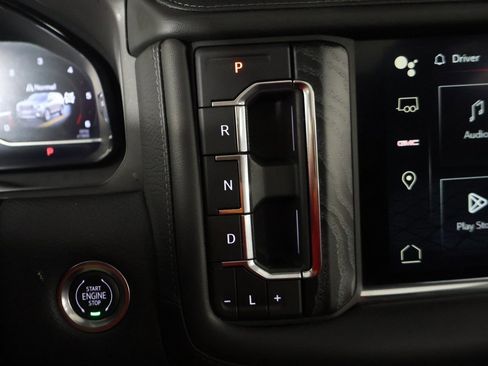 Used 2023 GMC Yukon Denali image 57