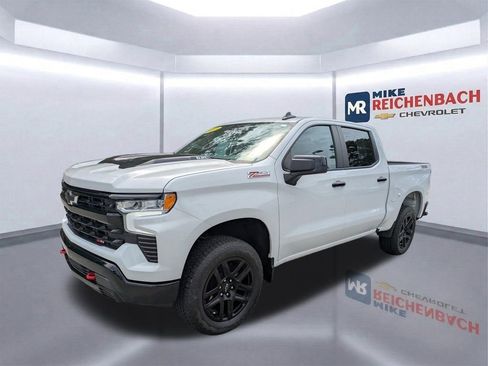 Used 2023 Chevrolet Silverado 1500 LT Trail Boss AWD/4WD image 8