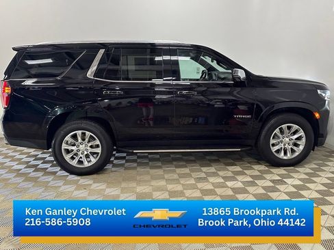 Used 2021 Chevrolet Tahoe Premier w/ Premium Package AWD/4WD image 4