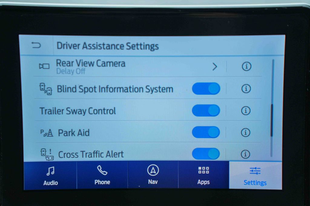 Used 2023 Ford Explorer XLT w/ Equipment Group 202A AWD/4WD image 46