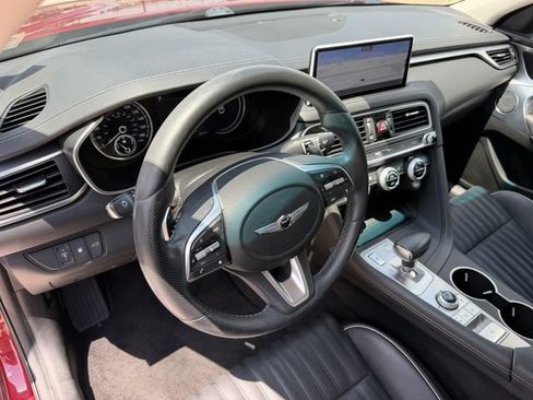 Used 2022 Genesis G70 2.0T w/ Prestige Package RWD image 13