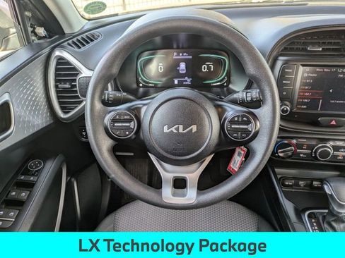 Used 2023 Kia Soul LX w/ Option Group 015 image 18