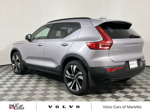 New 2026 Volvo XC40 B4 Plus w/ Climate Package image 6