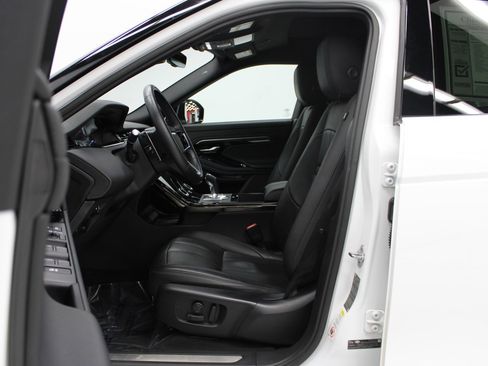 Used 2023 Land Rover Range Rover Evoque R-Dynamic S image 14