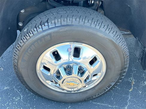 Certified 2024 Chevrolet Silverado 3500 High Country w/ High Country Premium Package image 33