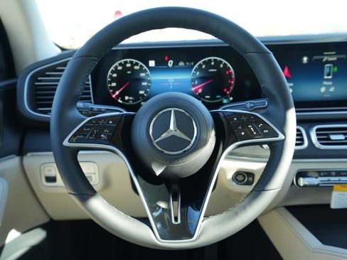 New 2026 Mercedes-Benz GLE 450 4MATIC image 24