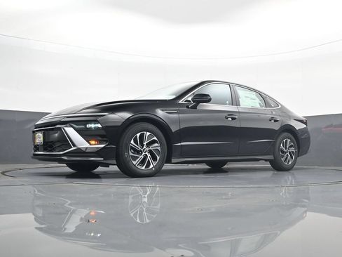New 2026 Hyundai Sonata Blue FWD image 21