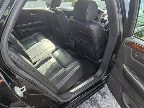 Used 2006 Cadillac DTS Performance FWD image 13