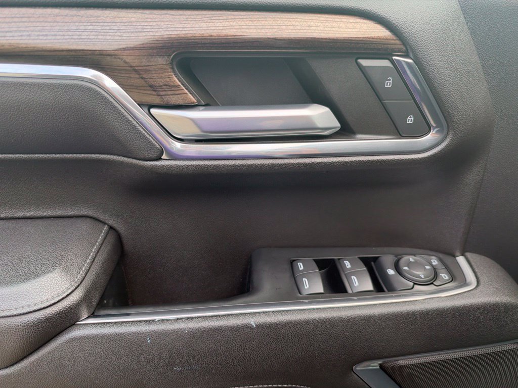 Used 2023 Chevrolet Silverado 1500 RST AWD/4WD image 13