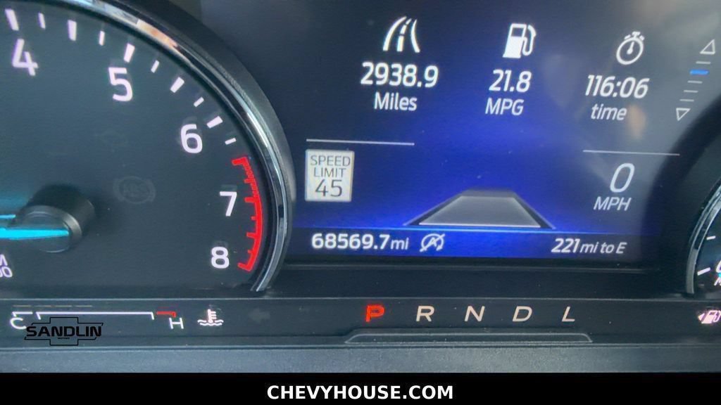 Used 2021 Ford Explorer XLT w/ Equipment Group 202A RWD image 18