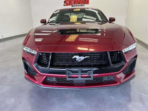 Used 2025 Ford Mustang GT Premium RWD image 8