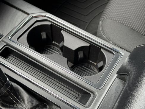 Used 2017 Ford F150 XLT w/ Equipment Group 302A Luxury image 20