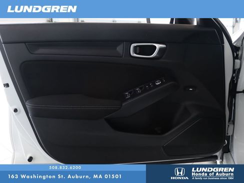 Used 2023 Honda Civic Sport image 10