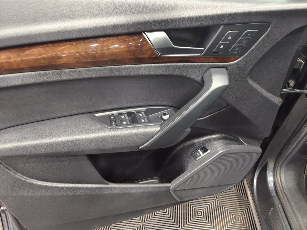 Used 2020 Audi Q5 2.0T Premium AWD/4WD image 50