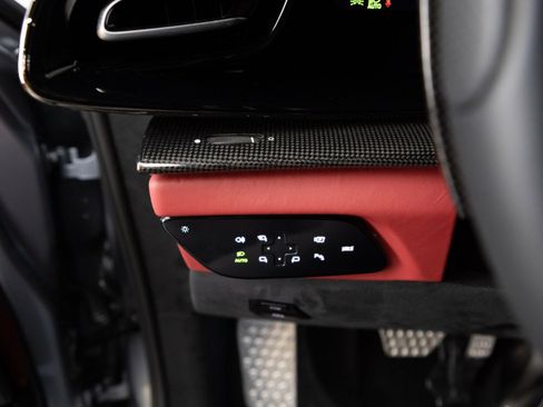 Used 2025 Ferrari Purosangue image 98