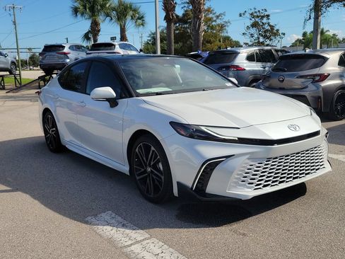 New 2026 Toyota Camry XSE FWD image 3