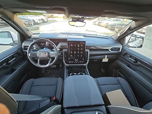 New 2026 GMC Yukon XL Elevation w/ Elevation Premium Package image 13