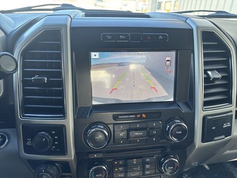 Used 2018 Ford F150 Lariat image 31