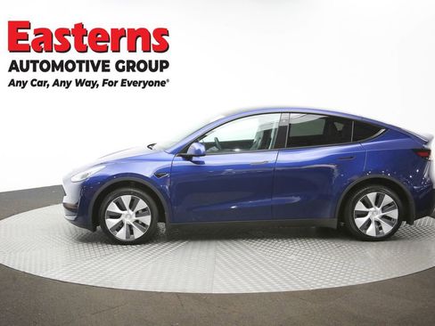 Used 2021 Tesla Model Y Long Range image 60
