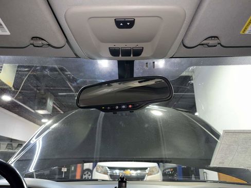 Used 2013 Chevrolet Impala LTZ image 21