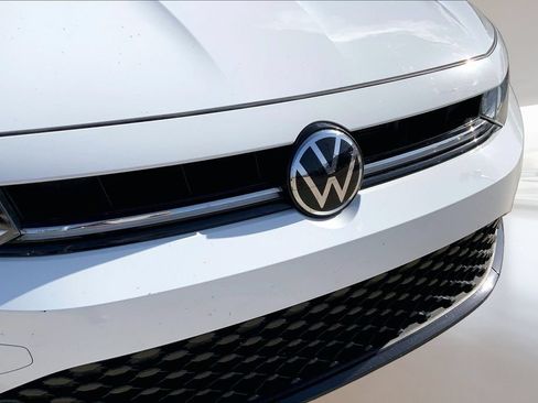 Certified 2025 Volkswagen Jetta Sport FWD image 26