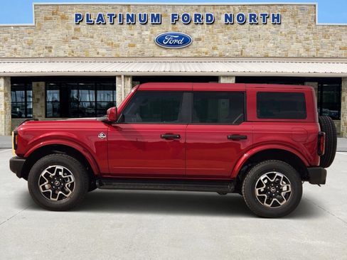 New 2026 Ford Bronco Outer Banks image 3