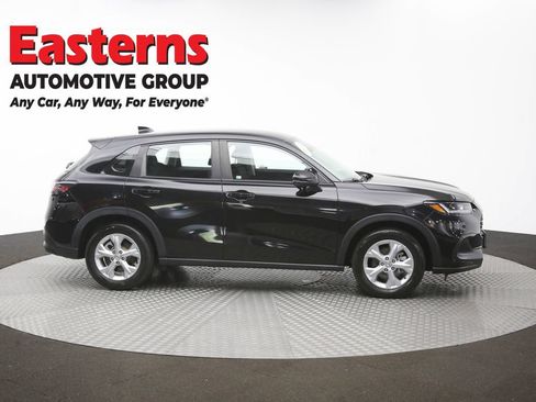 Used 2023 Honda HR-V LX image 44