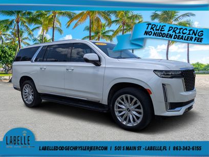 Used 2022 Cadillac Escalade ESV Luxury
