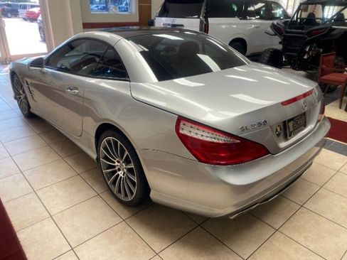 Used 2013 Mercedes-Benz SL 550 image 3