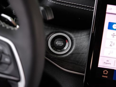 Used 2023 Jeep Grand Cherokee L Limited w/ Black Appearance Package RWD image 30