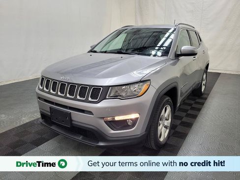 Used 2018 Jeep Compass Latitude w/ Popular Equipment Group AWD/4WD image 1