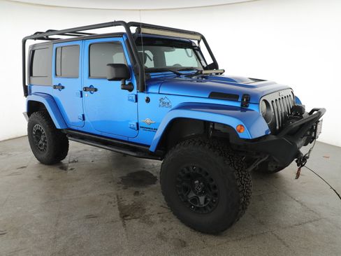 Used 2014 Jeep Wrangler Freedom Edition image 6