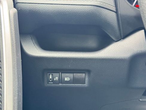 Used 2024 Toyota RAV4 XLE image 26