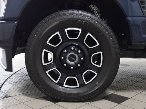Used 2024 Ford F250 Platinum AWD/4WD image 28