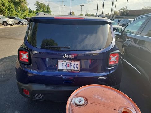 Used 2021 Jeep Renegade Latitude image 5