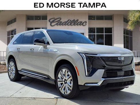 New 2026 Cadillac Escalade IQ Luxury 1 w/ LPO, Radiant Package AWD/4WD image 5
