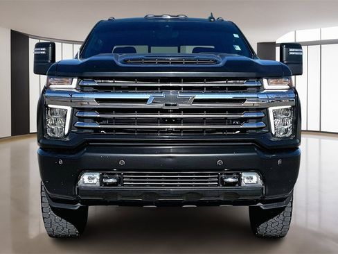 Used 2023 Chevrolet Silverado 3500 High Country w/ Z71 Off-Road Package image 3