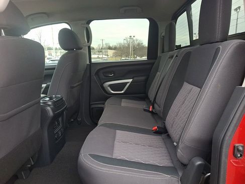 Certified 2024 Nissan Titan SV w/ SV Convenience Package image 10