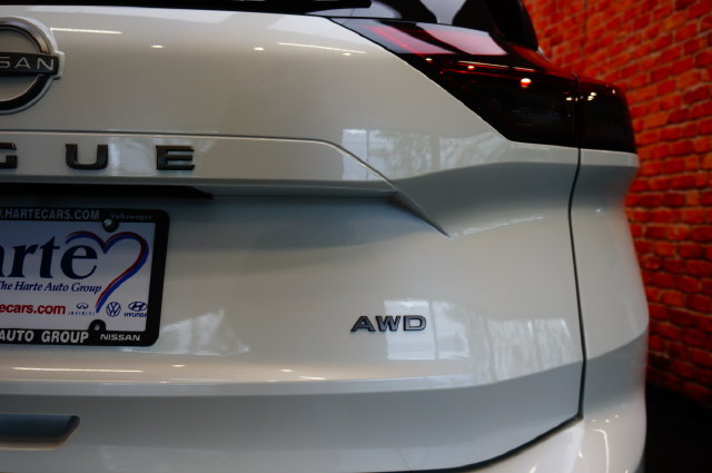 Certified 2025 Nissan Rogue S AWD/4WD image 68