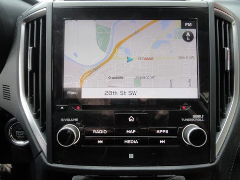 Used 2020 Subaru Forester Touring image 19