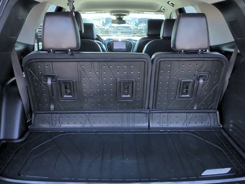 Used 2021 Chevrolet Traverse Premier w/ LPO, 'HIT The Road' Package FWD image 28