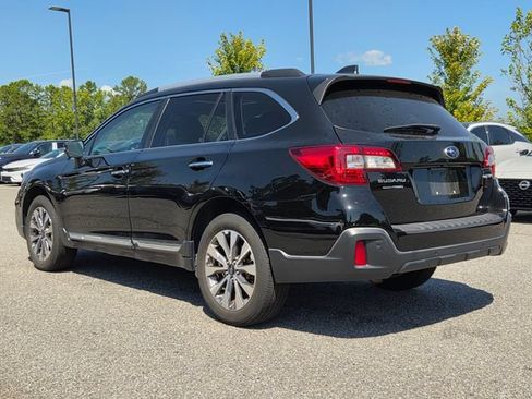 Used 2019 Subaru Outback 2.5i Touring w/ Popular Package #3A AWD/4WD image 3