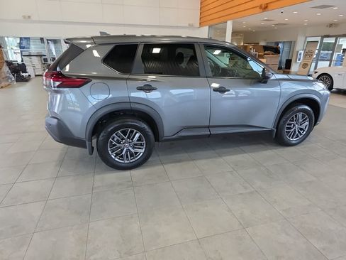 Used 2021 Nissan Rogue S AWD/4WD image 9