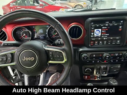 Used 2021 Jeep Wrangler Rubicon AWD/4WD image 16
