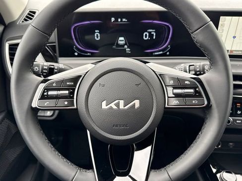 New 2026 Kia Seltos S FWD image 29