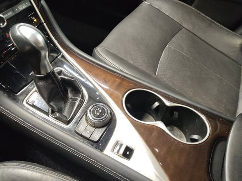 Used 2017 INFINITI Q50 3.0t Premium w/ Driver Assistance Package image 26