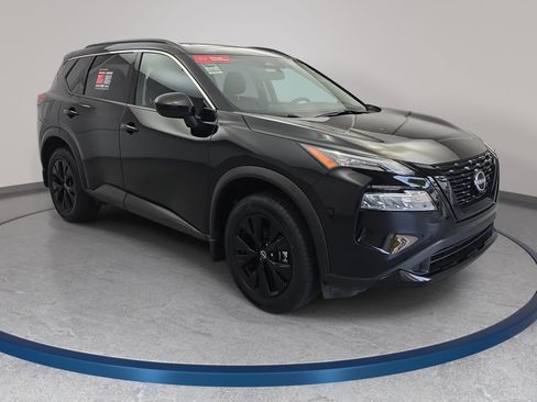 Certified 2023 Nissan Rogue SV w/ SV Premium B Package FWD image 3