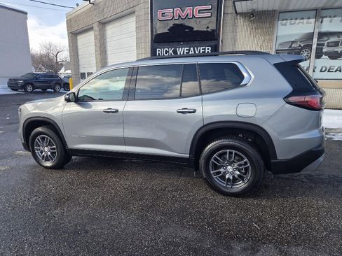New 2025 GMC Acadia Elevation AWD/4WD image 7
