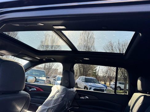 New 2026 Chevrolet Traverse Z71 image 32