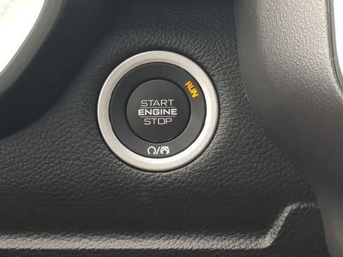 Used 2021 RAM 1500 Laramie image 28